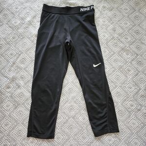 Nike Pro Dri-Fit Training Capri/Tights Black - Small